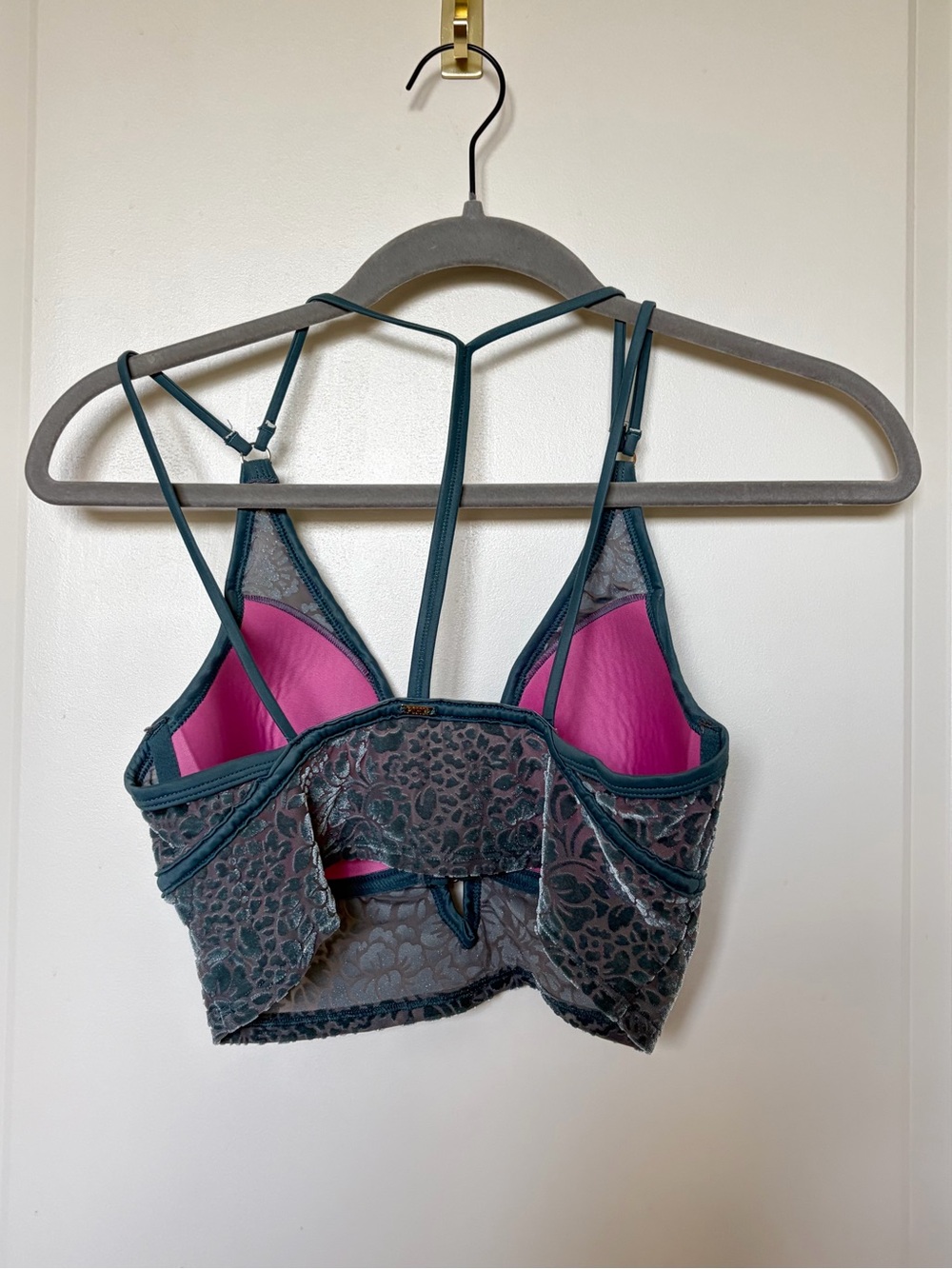 PINK Victoria’s Secret Floral Velvet Bralettes – Bundle of 3 - Picture 10 of 12